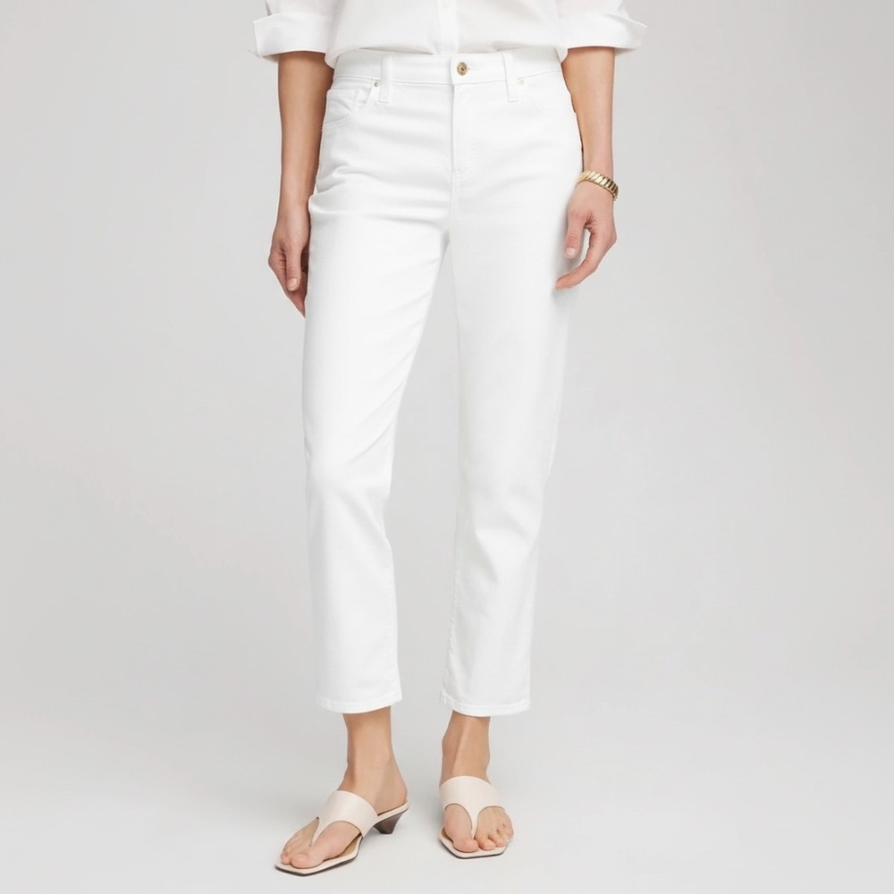 NWOT So Slimming by Chico’s Alabaster Girlfriend Slim Crop Leg Jeans